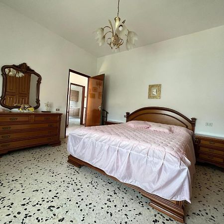 Apartamento A Casa Di Norma Venturina Terme Exterior foto